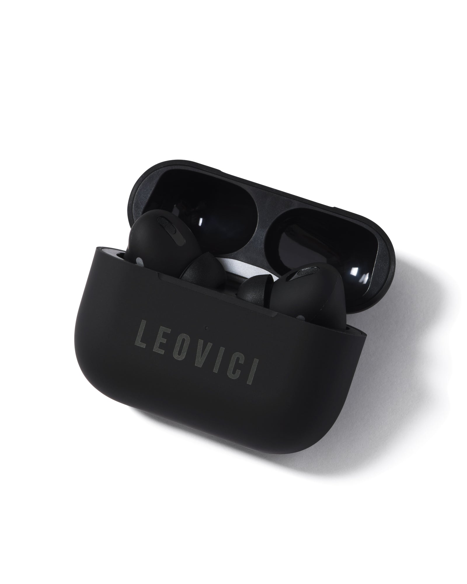 Leovici AirPods - Black – LEOVICI