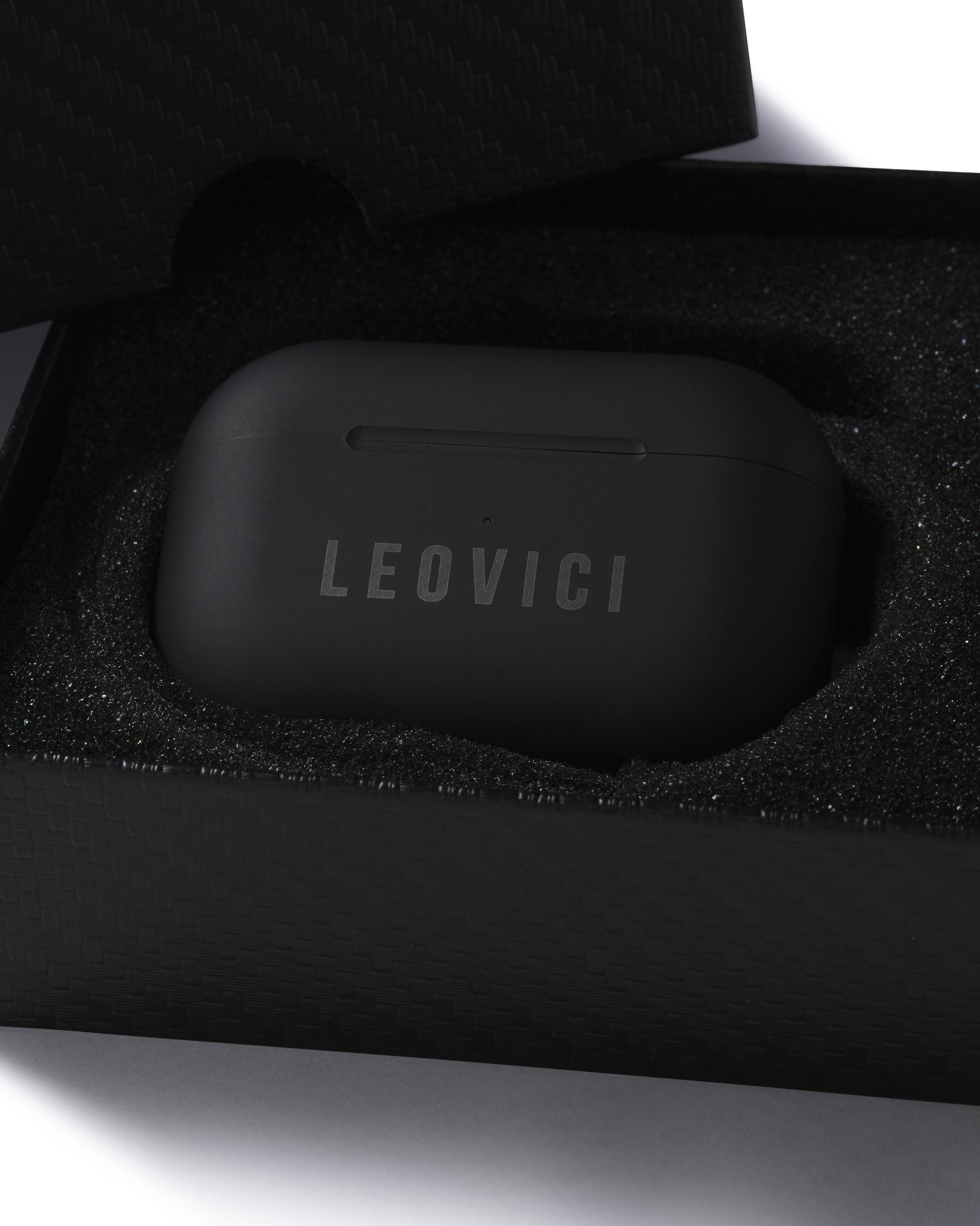 Leovici AirPods - Black – LEOVICI